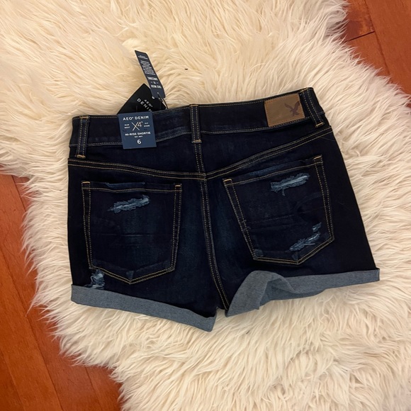 American Eagle hi-rise ripped jean shorts sz6 NWT - Picture 3 of 4